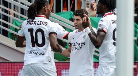 Um golo a abrir e outro a fechar. AC Milan vence na visita ao Venezia