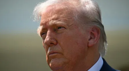 Tarifas? Trump avisa África do Sul, Malásia, Cazaquistão, Laos e Myanmar
