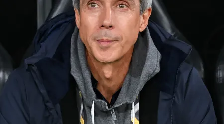 Paulo Sousa sagra-se campeão dos Emirados Árabes Unidos no 'sofá'