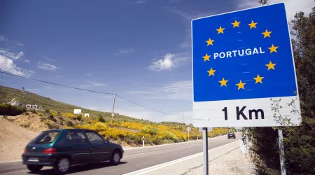 Nova Zelândia é o país mais fácil para percorrer de carro. E Portugal?