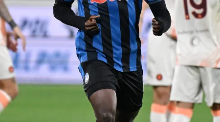 Atalanta garante pódio e vaga para Liga dos Campeões às custas da AS Roma