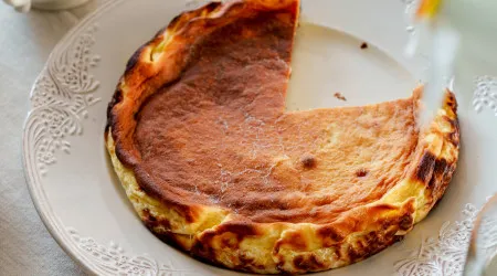 Faça uma queijada XL para toda a família. Veja como é simples