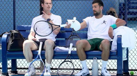 Djokovic anuncia fim da parceria com Murray: "Obrigado, treinador..."
