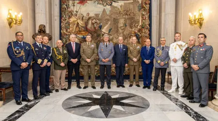 Exército (e militares) distinguidos em Espanha. "Reforço luso-espanhol"