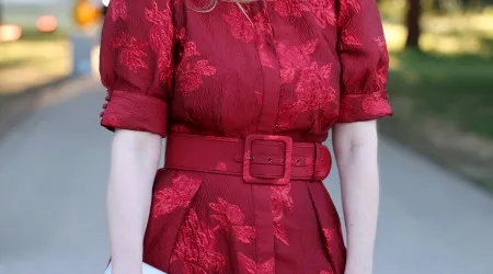 Princesa Beatrice deslumbra com vestido de mais de 1000 euros