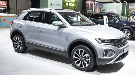 Agora, é oficial. Volkswagen estreia motorização inédita no T-Roc