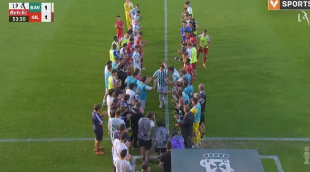 De ir às lágrimas. Rio Ave-Gil Vicente parou para homenagem a Vítor Gomes