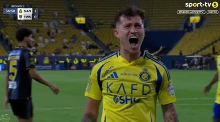 Não há Cristiano Ronaldo, há Otávio. Médio marcou primeiro golo da época