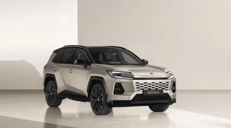 Agora, é oficial. Aí está o novo Toyota RAV4, o mais eficiente de sempre