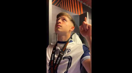 Provocação? Momento no balneário do Tottenham torna-se viral