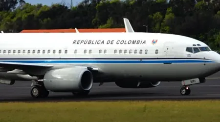 Avião presidencial da Colômbia aterrou nos Açores e há imagens