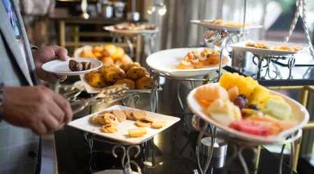 A fruta que deve evitar nos buffets de pequeno-almoço durante o verão