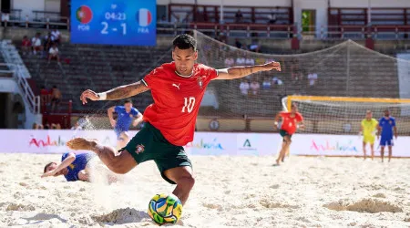 Portugal perde com França na Liga Europeia de futebol de praia