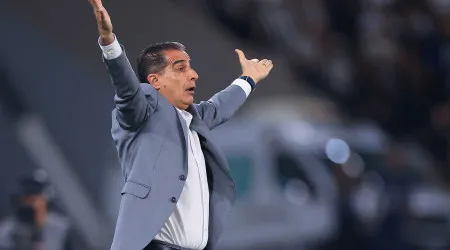Renato Paiva apura Botafogo na Libertadores a jogar uma hora com 10