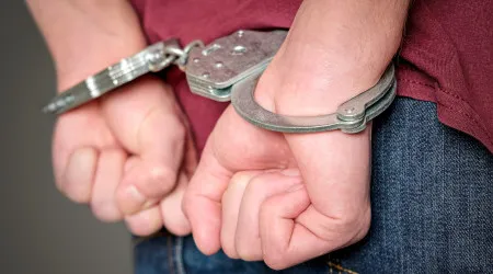 Homem detido no Reino Unido por suspeitas de matar a tiro em Espanha