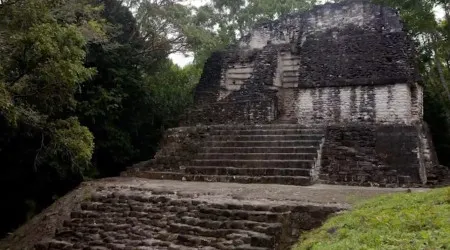 Descobertos vestígios de cidade maia com 2.800 anos na Guatemala