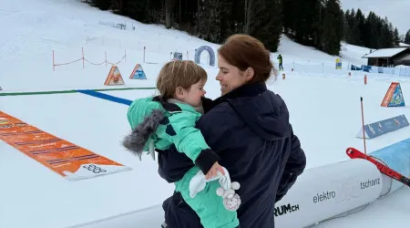 Princesa Eugenie celebra o 2.º aniversário do filho: "Meu menino de ouro"