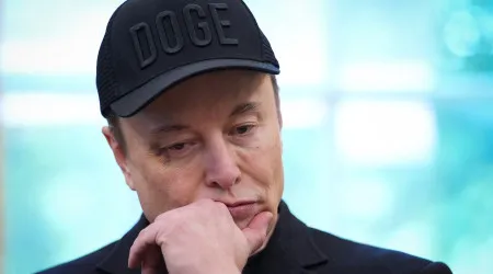 Conflito com Trump leva Musk a perder quase 30 mil milhões num único dia