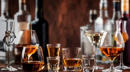 Será que as bebidas alcoólicas têm um prazo de validade?