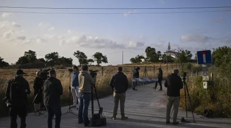 Buscas por Madeleine McCann já começaram. Veja as imagens