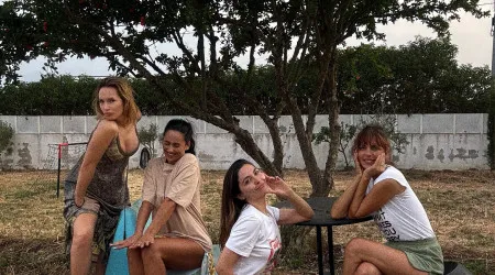 Fernanda Serrano e Rita Pereira de férias juntas (e em topless) 