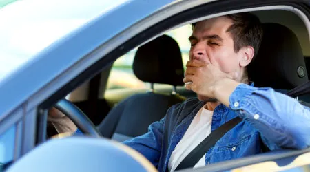 Fadiga ao volante: Esteja atento a estes sinais