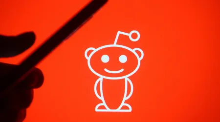 Reddit acusa Anthropic de acessos (sem permissão) para treinar IA