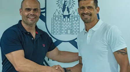 Oficial: Ricardo Costa é o novo treinador do Feirense
