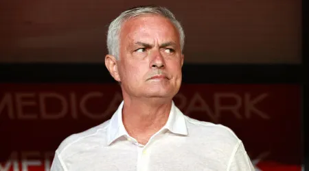 Mourinho tentado a ficar. Fenerbahçe aposta grande em craque da Juventus