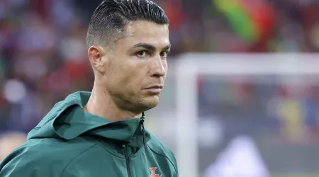 Tentar não custa. Cristiano Ronaldo recebeu oferta de histórico argentino