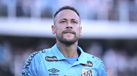 Neymar afastado do plantel do Santos devido a motivo de saúde