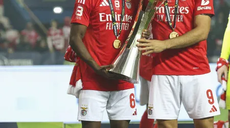 Florentino despede-se de Arthur Cabral no Benfica: "Vai com Deus"