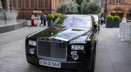 Fabricantes britânicos de carros de luxo registam exportações bilionárias