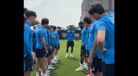 Zaidu celebrou o aniversário e foi acarinhado no FC Porto desta forma