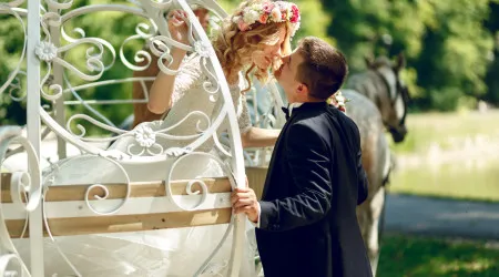 Quatro signos que irão viver um romance de conto de fadas este verão