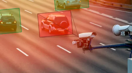 Aqui ao lado. O 'super radar' na Galiza que deteta quem vai ao telemóvel
