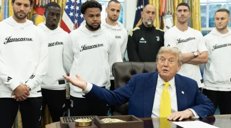 Visita a Donald Trump causa mal-estar na Juventus: "Não tive escolha..."