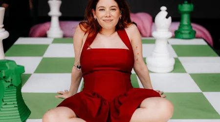 Cinco semanas depois de ser mãe, Bárbara Tinoco regressa aos palcos 