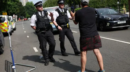 Oito detidos e dois feridos em rixa junto a embaixada iraniana em Londres