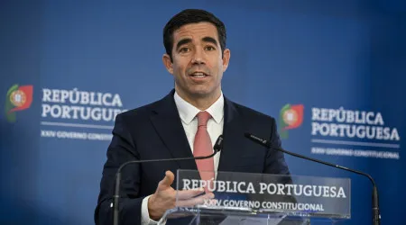 Governo aperta regras a imigrantes. 'Cheguização' do PSD em marcha?