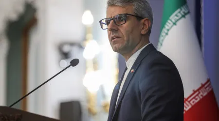 Irão condena palavras do líder da NATO aos EUA: "Vergonhosas"
