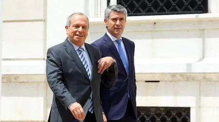 Carlos César declara apoio a José Luís Carneiro para liderar o PS