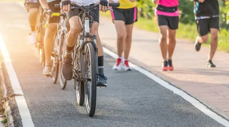 Bicicleta vs corrida: Qual o melhor exercício para queimar gordura?