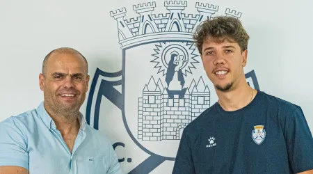 Oficial: Francisco Meixedo emprestado ao Feirense