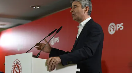 "Governo vai chegar à conclusão de que tem mesmo que dialogar com o PS"