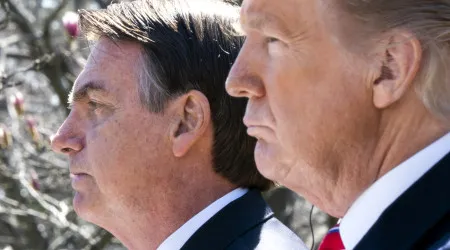 "Obrigado por existir". Bolsonaro agradece a Trump e retribui elogios