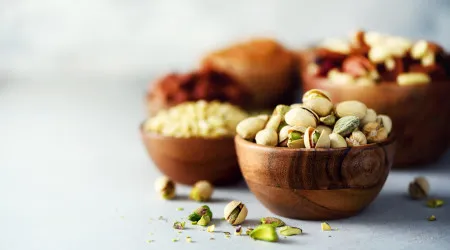 Nozes ou pistachos: Qual é melhor para a saúde? Dietistas respondem