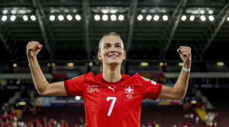 Suíça junta-se à invencível Noruega nos 'quartos' do Europeu feminino 