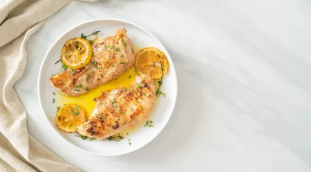 Hora de jantar? Duas receitas de frango incríveis para escolher