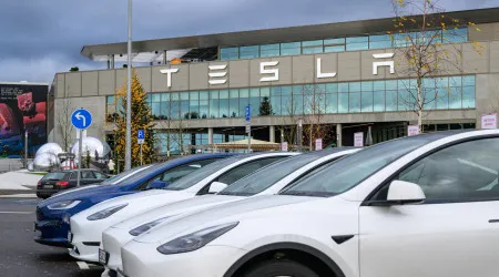Tesla Model Y terá seis lugares (mas só na China)